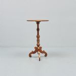 532523 Pedestal table